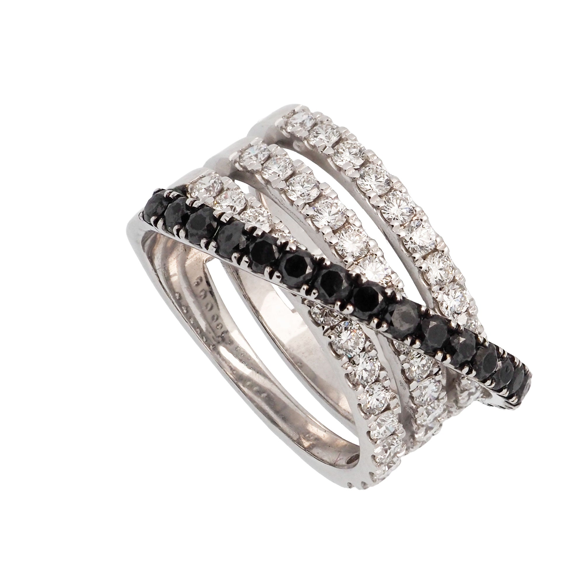 Sortija brillantes y diamantes negros