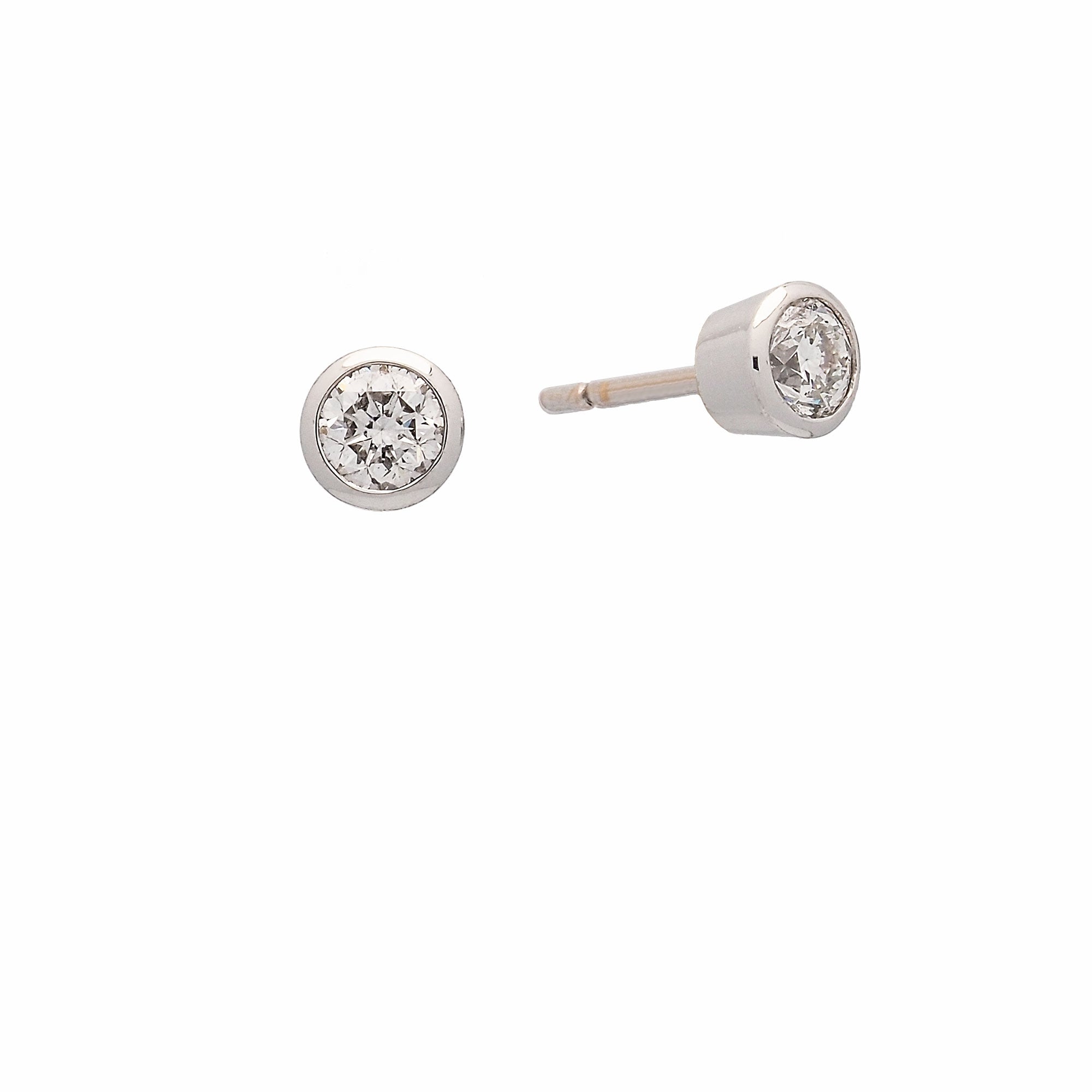 Pendientes de oro blanco con diamantes en chatón