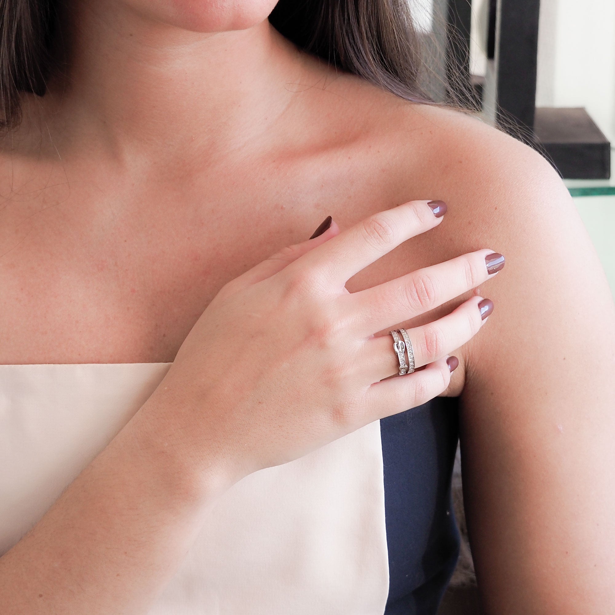 Sortija hebilla de diamantes